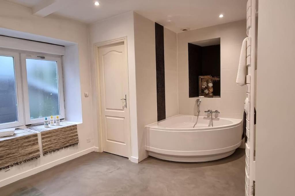 Dinard : Loft De 175 M² - A 150 M De La Plage Luaran gambar