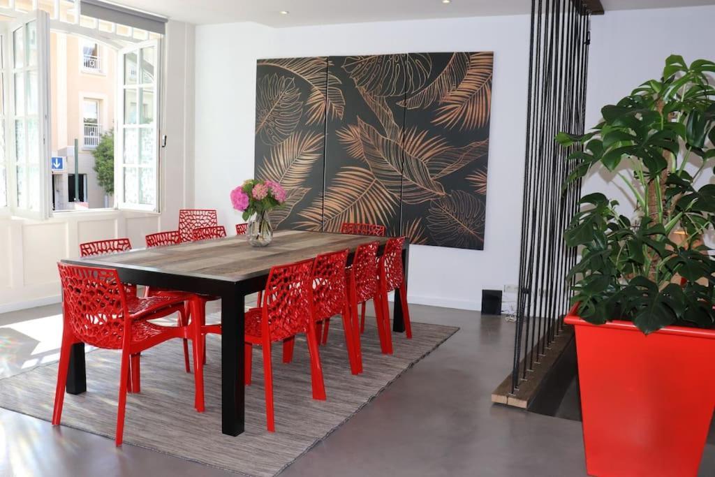 Dinard : Loft De 175 M² - A 150 M De La Plage Luaran gambar